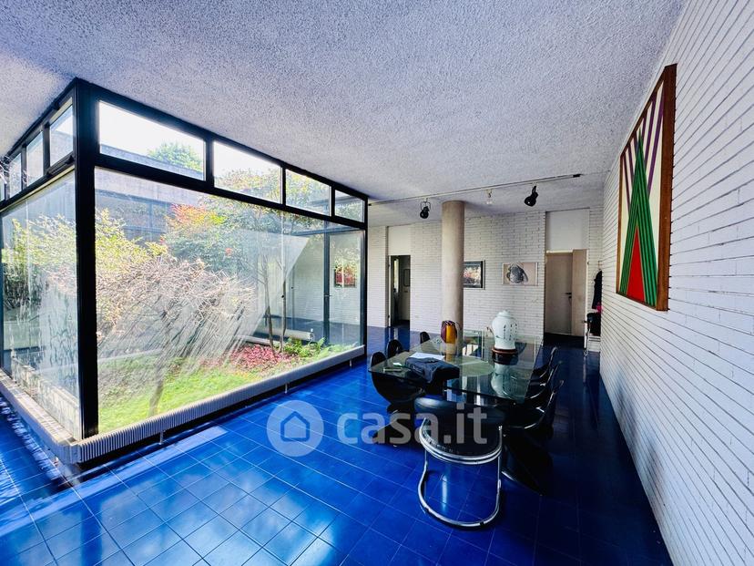 Villa in Via Giosuè Carducci 20 a — foto 176 di 182