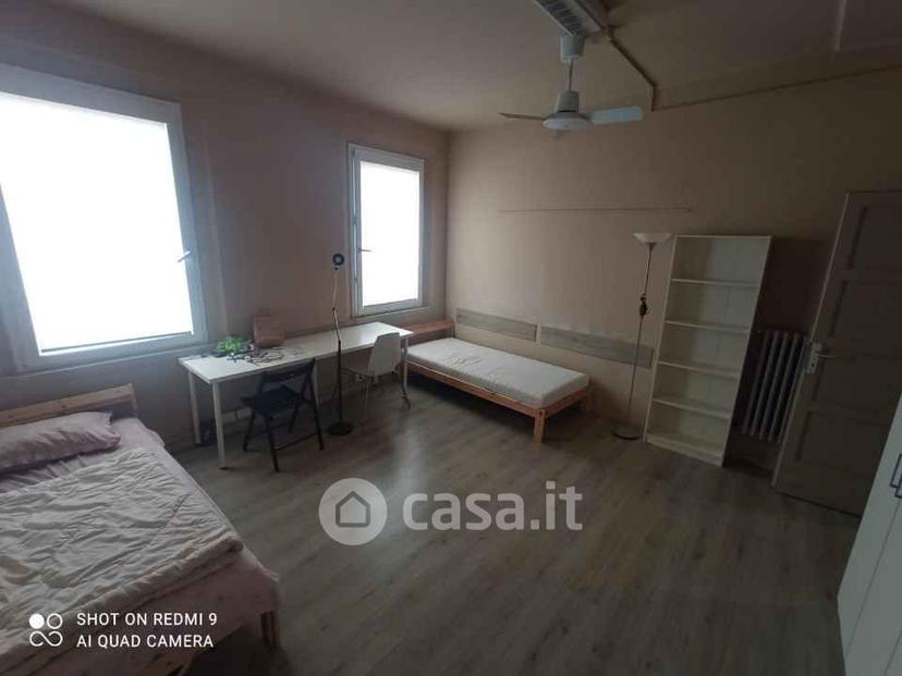 Stanza in Via Gaetano Previati 6 — foto 2 di 34