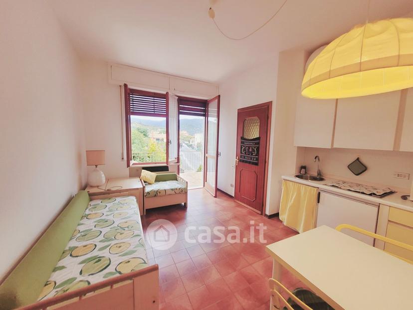 Monolocale in Via Diano San Pietro — foto 23 di 32