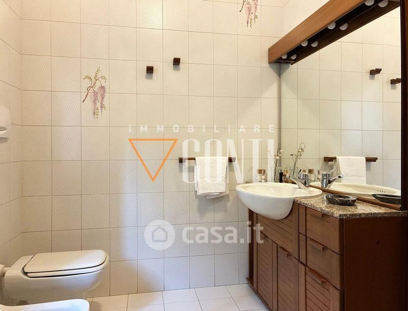Villa in Via D. Bernacchi — foto 30 di 35