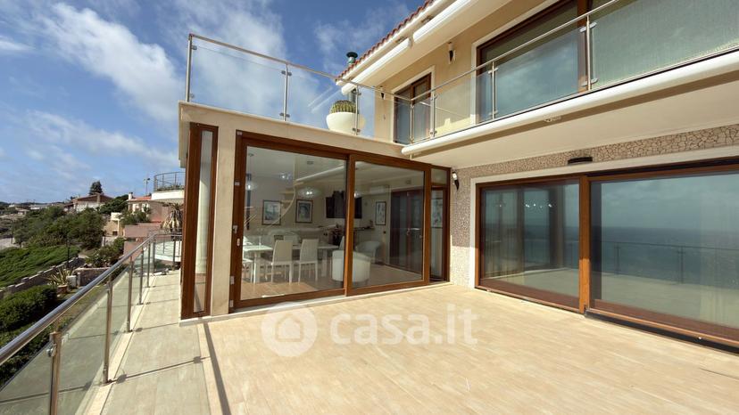 Villa in Via Leonardo da Vinci 19 — foto 8 di 49