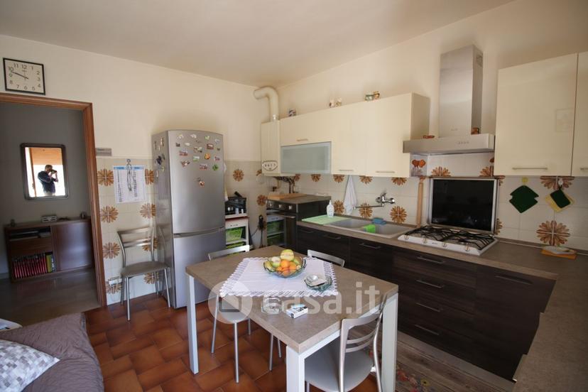 Trilocale in Traversa Moretta 39 — foto 8 di 17