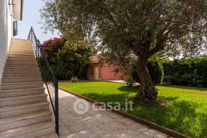 Villa in Via delle Fornaci — foto 8 di 41