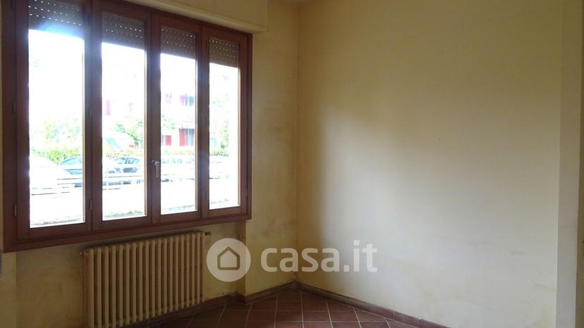 Villa in Via F. Caracciolo — foto 31 di 37