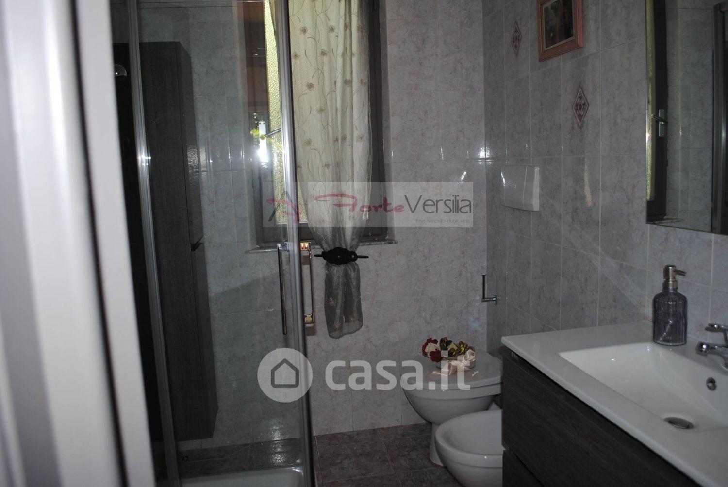Villa in Via dei Cipressi 38