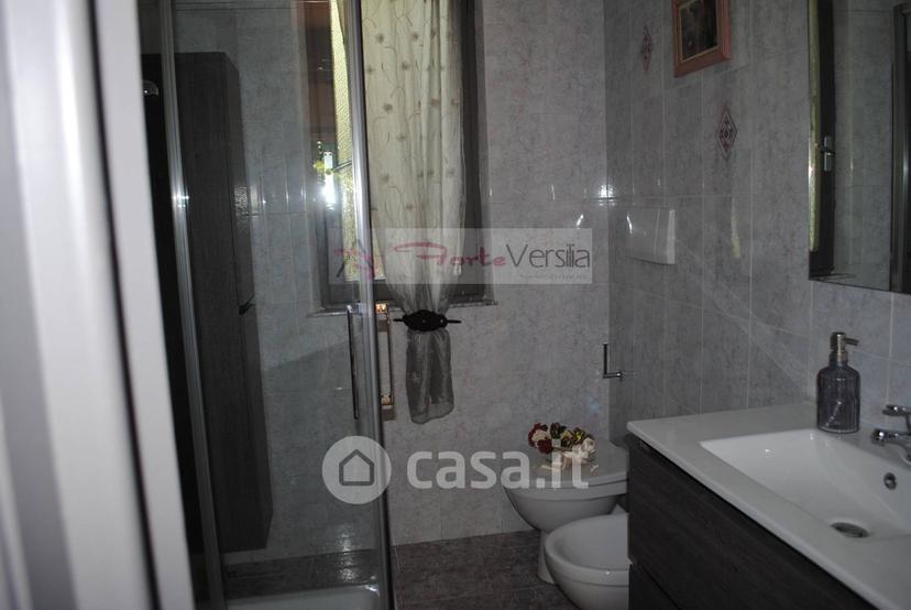 Villa in Via dei Cipressi 38