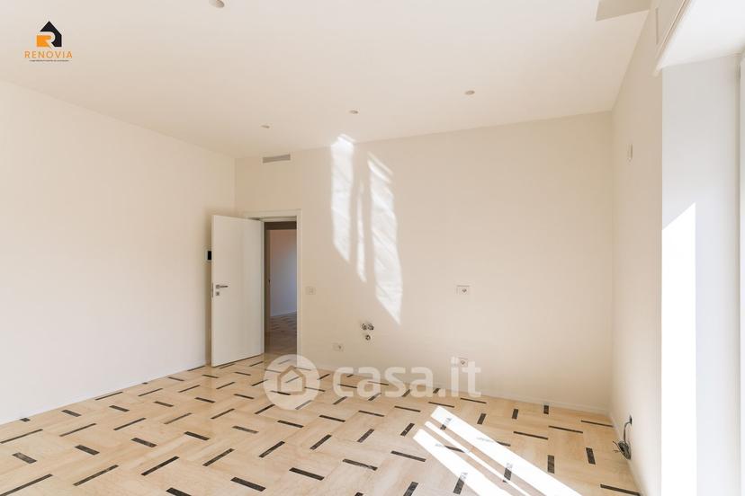 Trilocale in Via Galileo Galilei 45 — foto 16 di 21