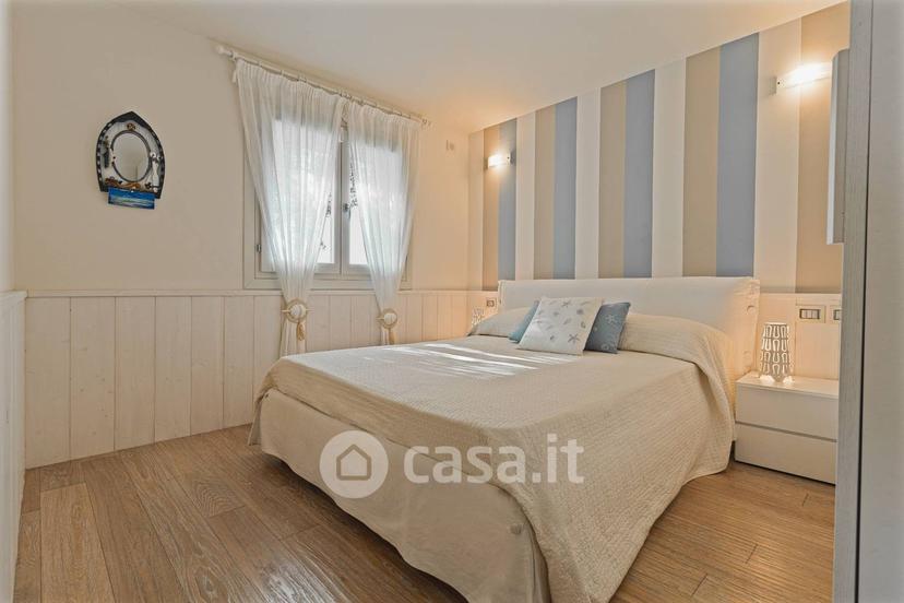 Villa in Via Punta Saline 12 — foto 23 di 24