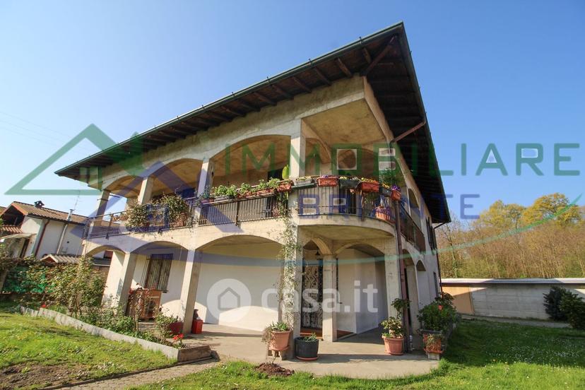 Villa in Via A. Macchi 35 — foto 18 di 28