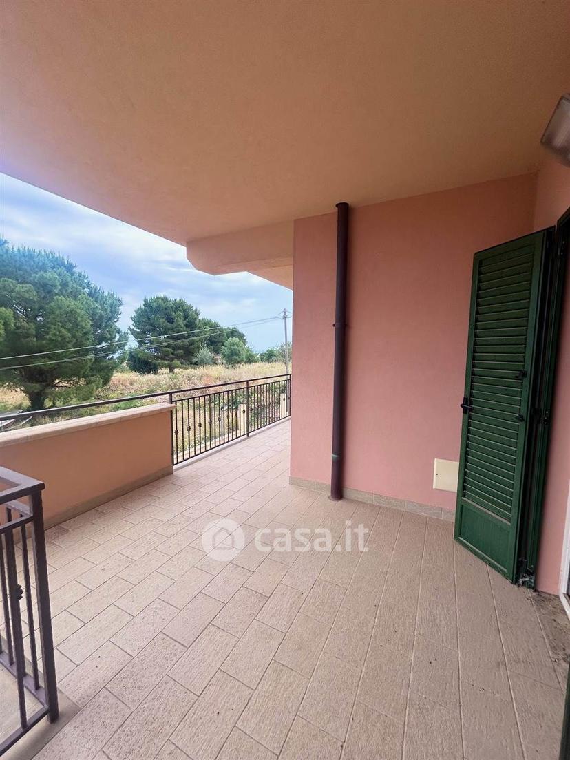 Trilocale in Viale delle Madonie 32 — foto 6 di 24