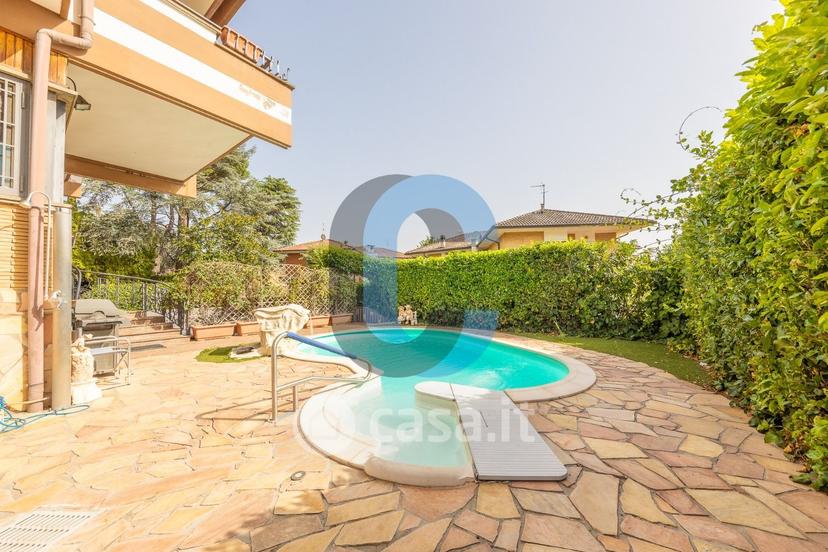 Villa in Via Poggio Fiorito — foto 40 di 72