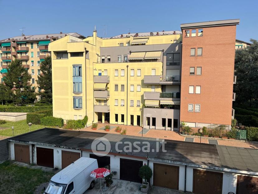 Trilocale in Viale Antonio Gramsci 602 — foto 18 di 35