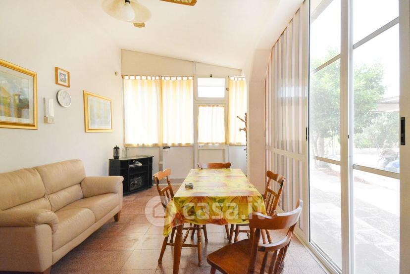 Villa in San Vito dei Normanni — foto 8 di 9