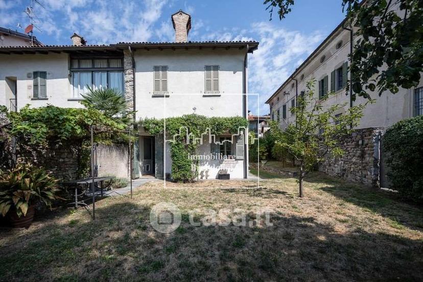 Villa — foto 24 di 46