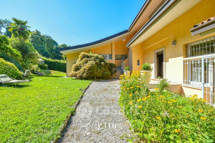 Villa in Via Moncalvo 15 — foto 11 di 63