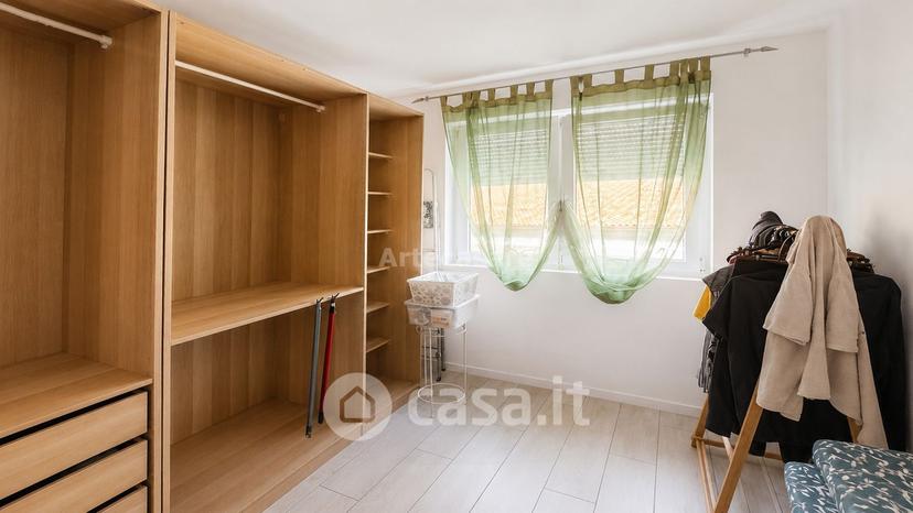 Trilocale in Via Montello 10 — foto 3 di 8