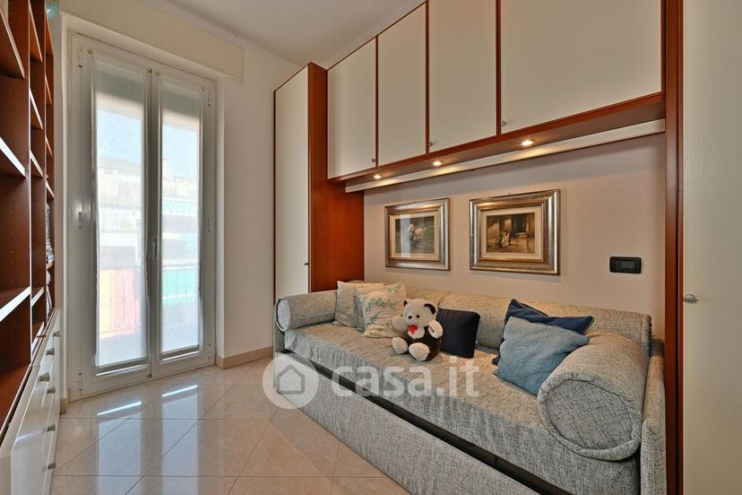 Quadrilocale in Via Neghelli 30 — foto 9 di 32