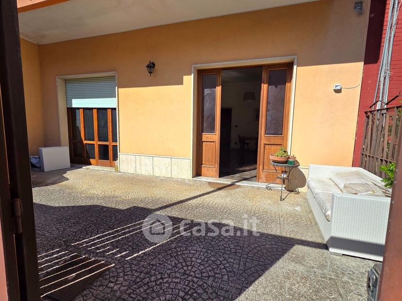 Quadrilocale in Via Toma 19 — foto 15 di 39
