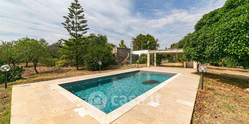 Villa in Strada Comunale Brindisi 6 — foto 17 di 54