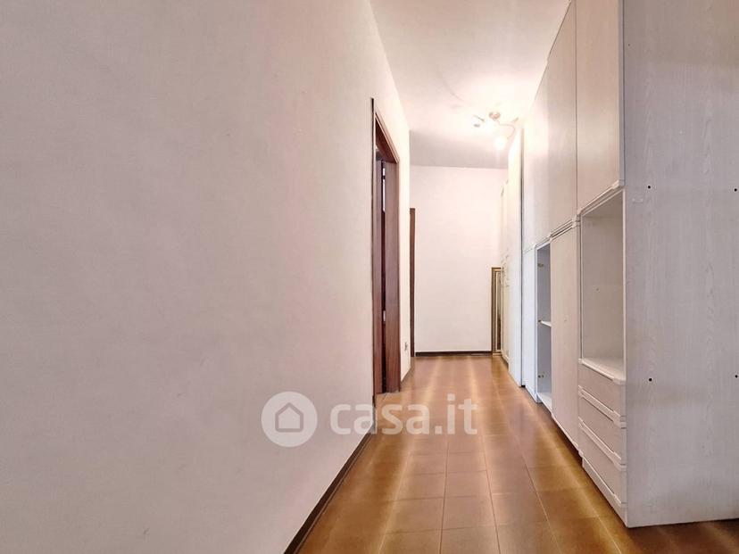 Trilocale in Via Antonio Gramsci 13 — foto 34 di 38