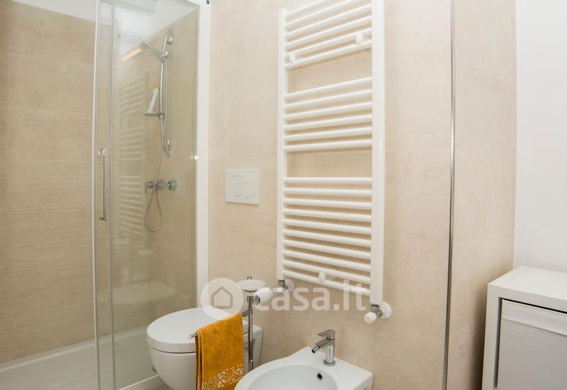 Bilocale in Via Duca d'Aosta 44 — foto 9 di 20