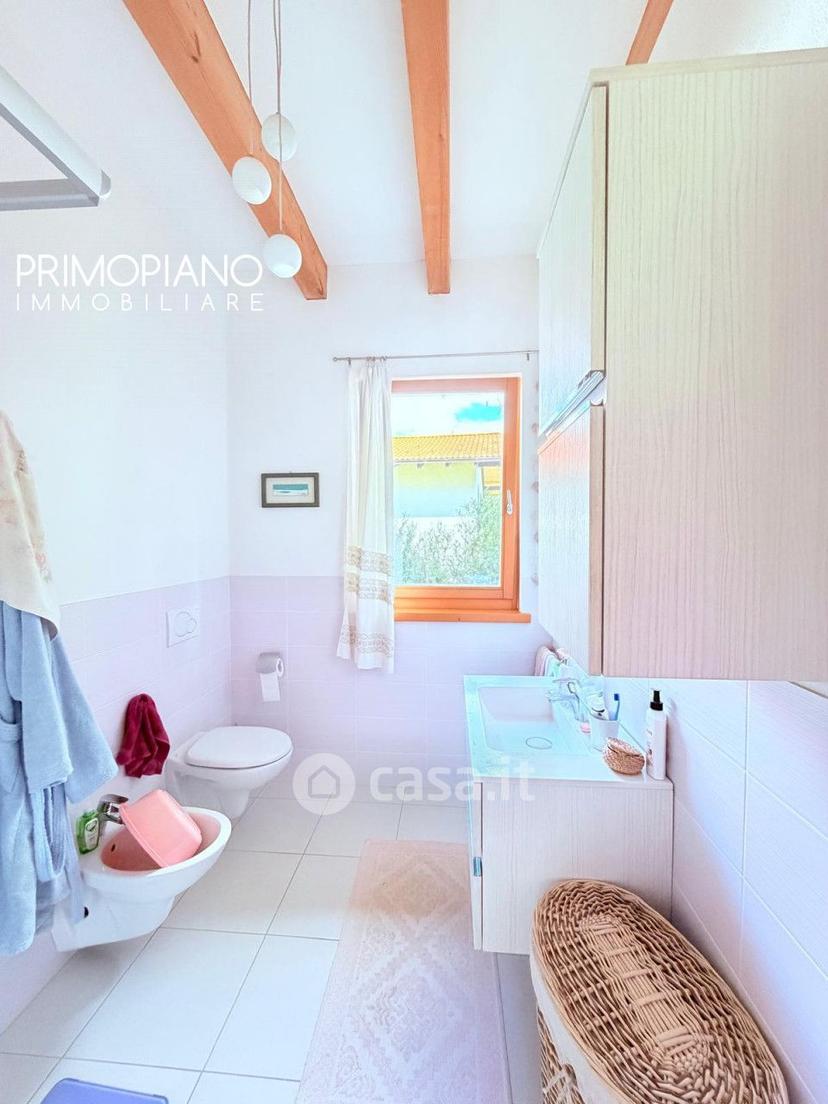 Villa in Frazione Frisanchi — foto 26 di 39