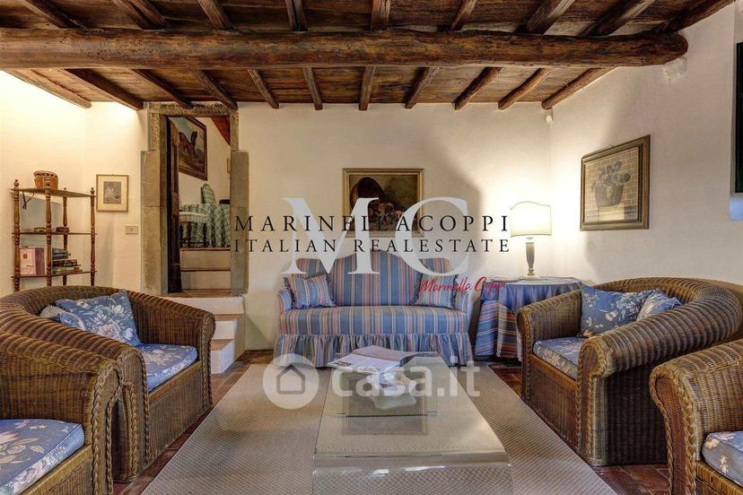 Villa in Piazza Giacomo Matteotti — foto 33 di 48