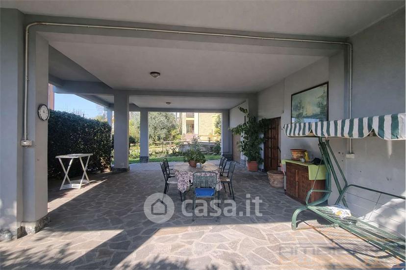 Villa in Via Edmondo de Amicis 6 — foto 27 di 51