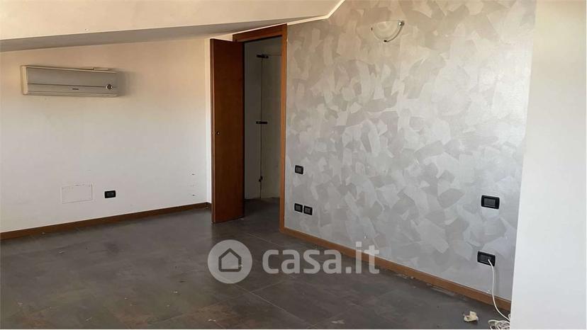 Appartamento in Via Quarterone 18 — foto 13 di 25