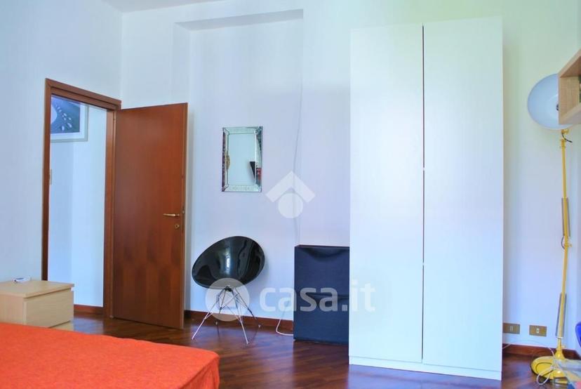 Trilocale in Via Indipendenza 26 — foto 10 di 24
