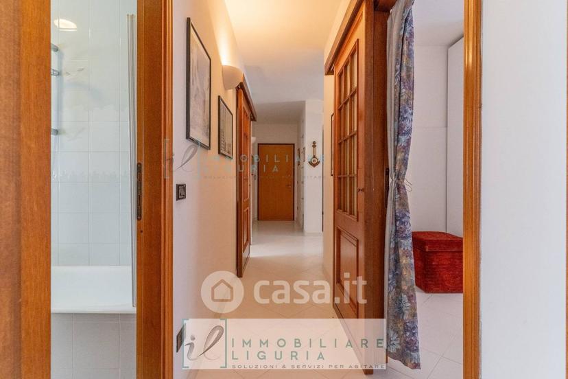 Quadrilocale in Via Bologna 6 — foto 27 di 47