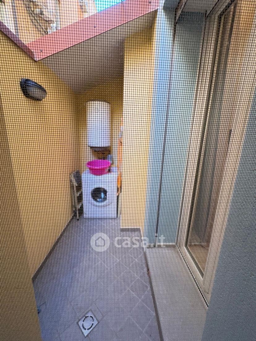 Bilocale in Via Genova — foto 3 di 16