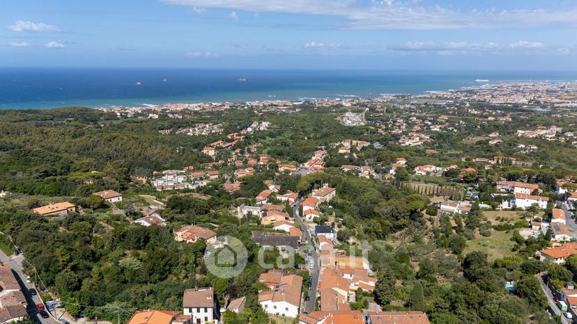 Villa in Via Giorgio Byron 52 — foto 15 di 32