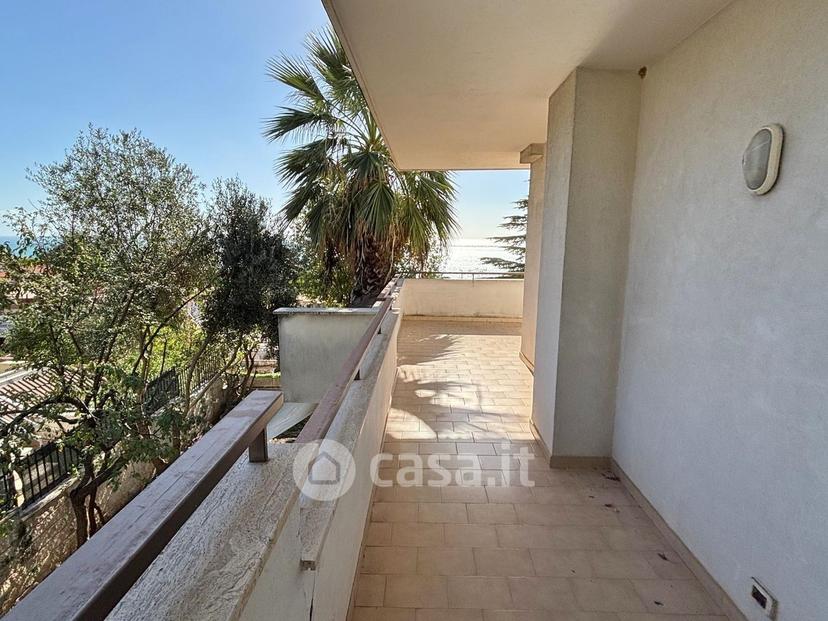 Villa in Via Remigio Paone 7 I