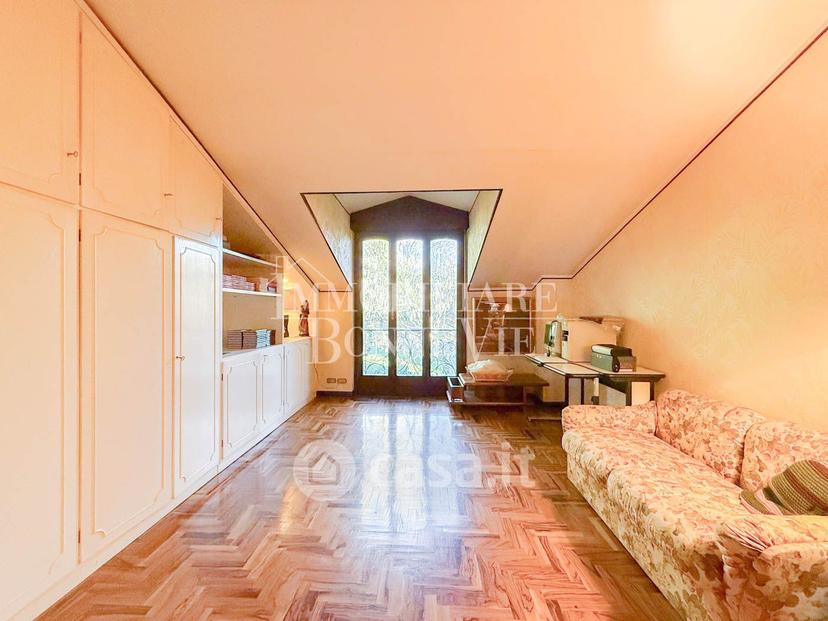 Villa in Via Marinotti — foto 44 di 58
