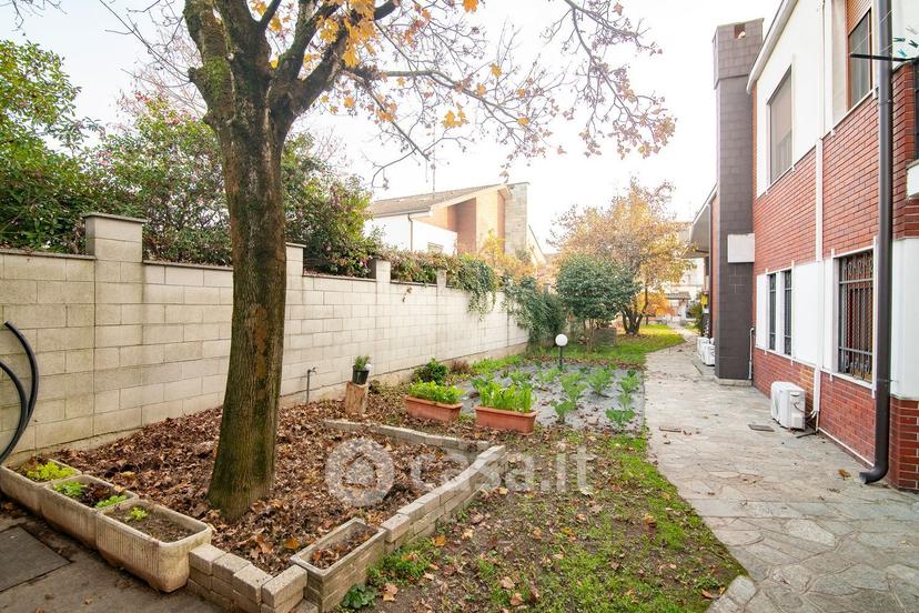 Villa in Via dei Mille — foto 7 di 50