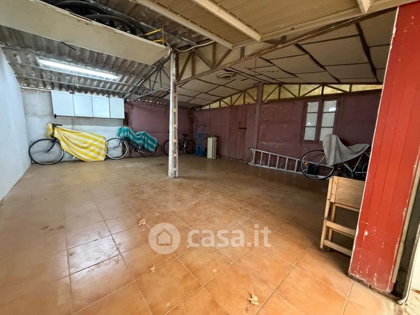 Appartamento in Viale Volturno 111 — foto 31 di 54