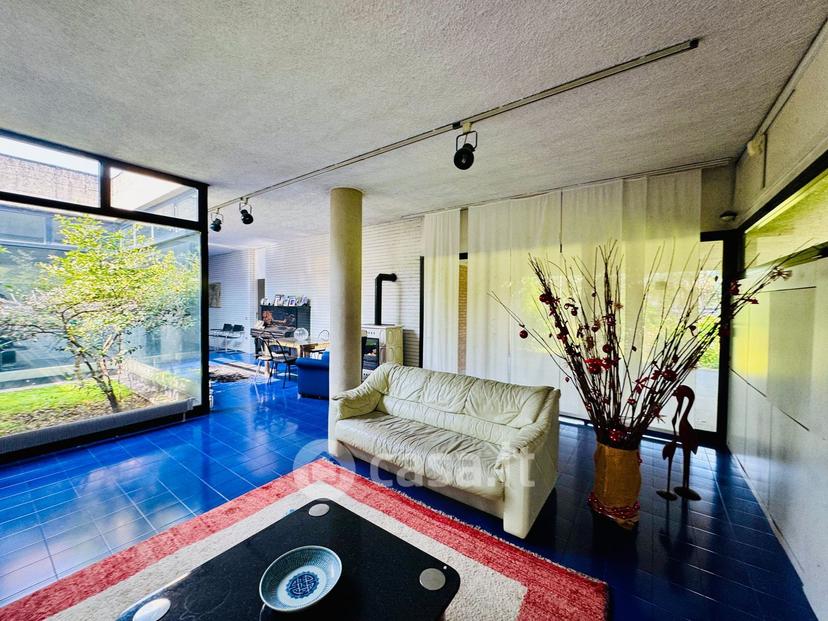 Villa in Via Giosuè Carducci 20 a — foto 137 di 182