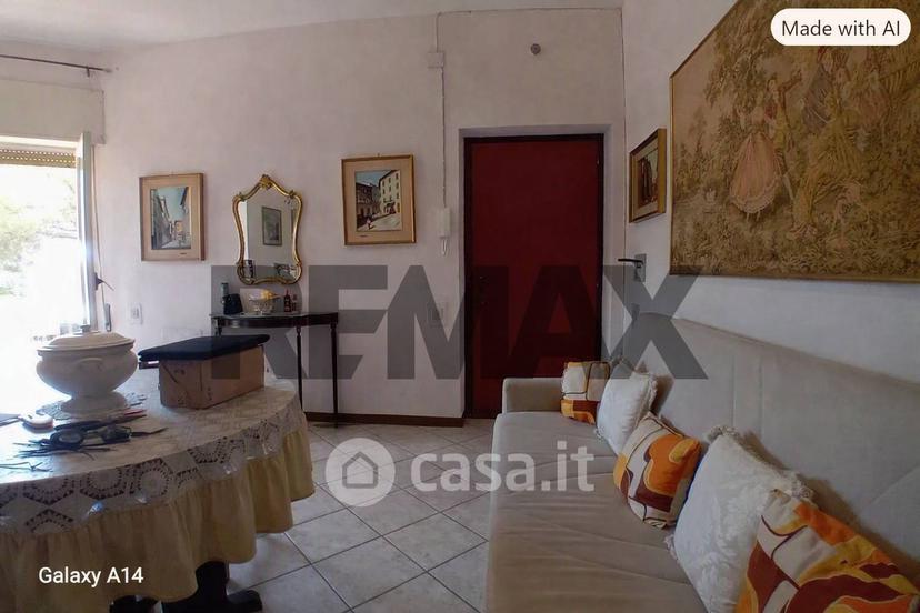 Trilocale in Viale dei Navigatori 56 — foto 11 di 20