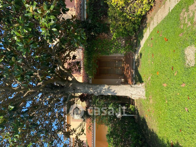 Trilocale in Via della Fattoria Romana — foto 5 di 16