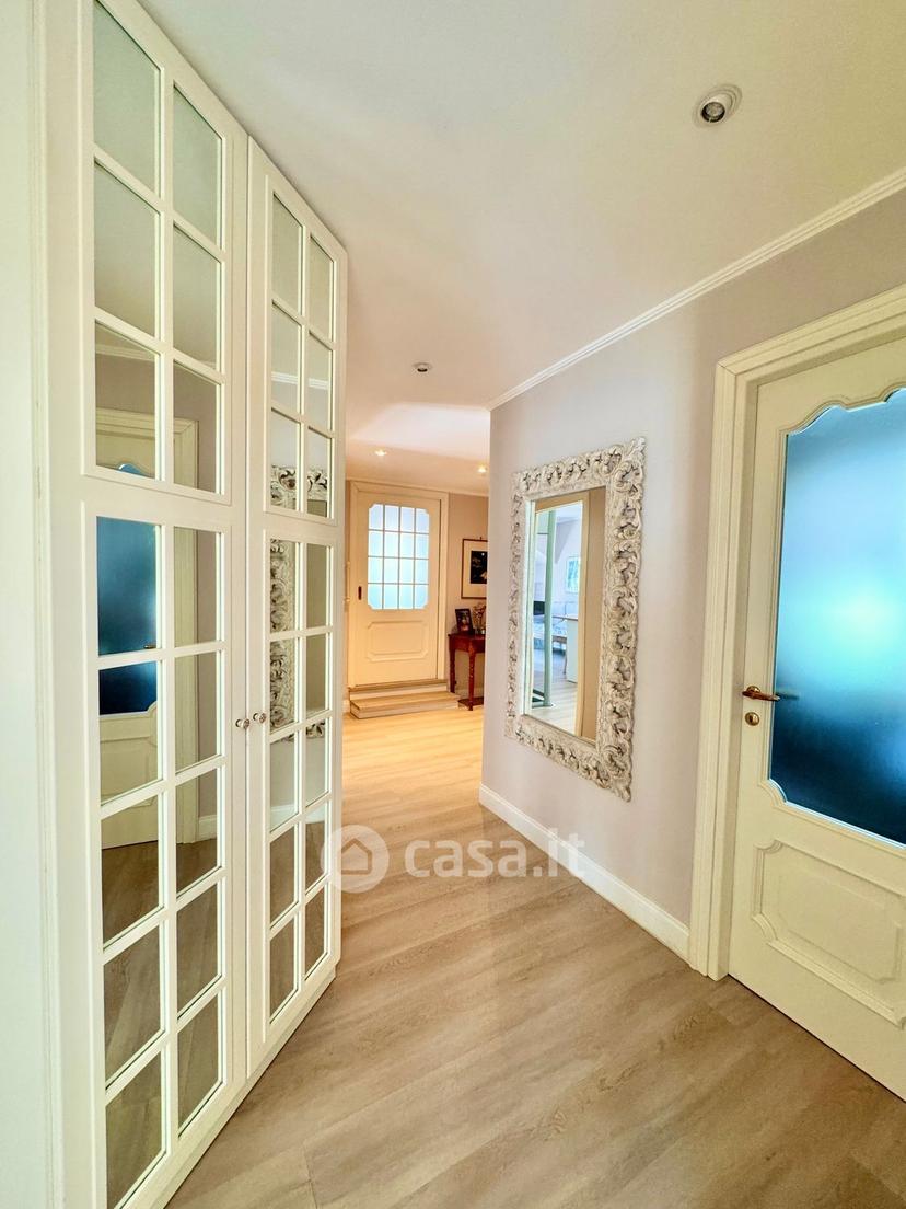 Villa in Via delle Scuole — foto 29 di 73