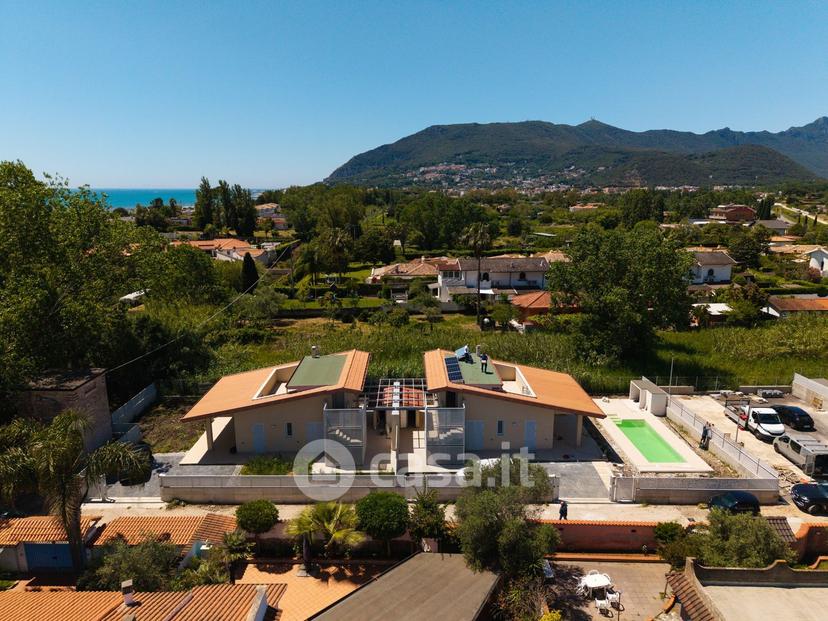 Villa in Via Terracina 58 — foto 34 di 61