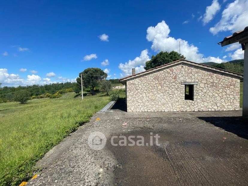 Villa in Vocabolo Aussa — foto 15 di 37