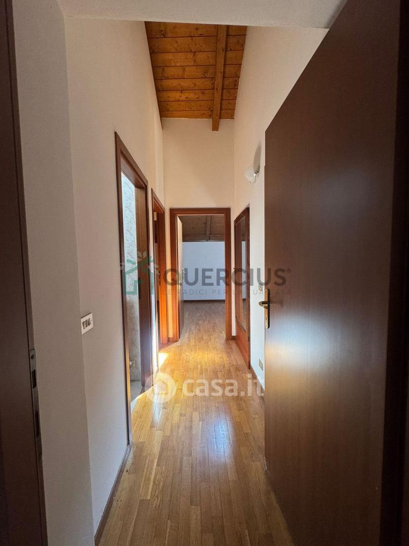 Quadrilocale in Via Roma — foto 19 di 27