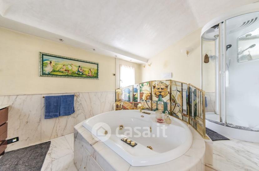Villa in Via del Molino — foto 4 di 39