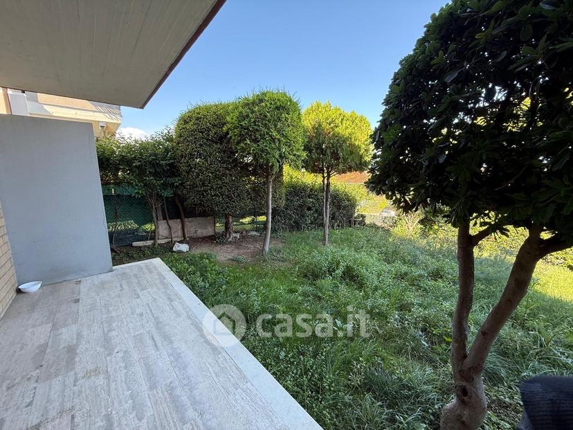 Trilocale in Via dei Pini — foto 2 di 7