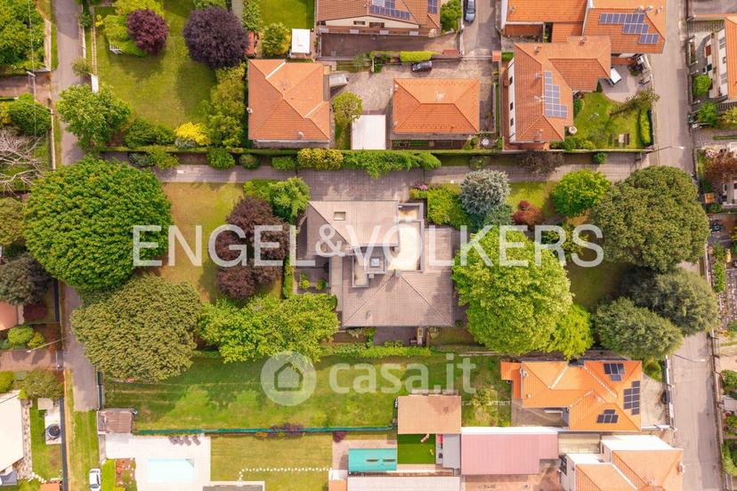 Villa in Via Ingegner Giacomo Tovo 8 — foto 6 di 40