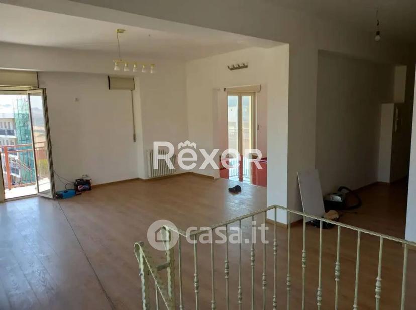 Appartamento in Via Enrico de Nicola — foto 7 di 10