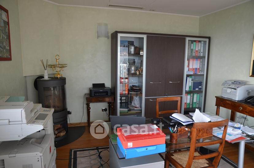 Villa in Via Federico Odorici 68 — foto 53 di 53