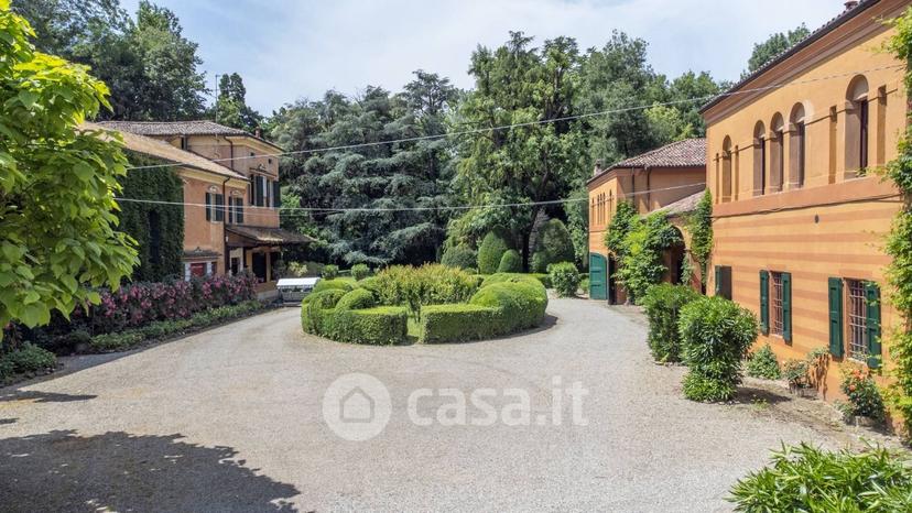 Villa in Via Castelnuovo Rangone — foto 51 di 101